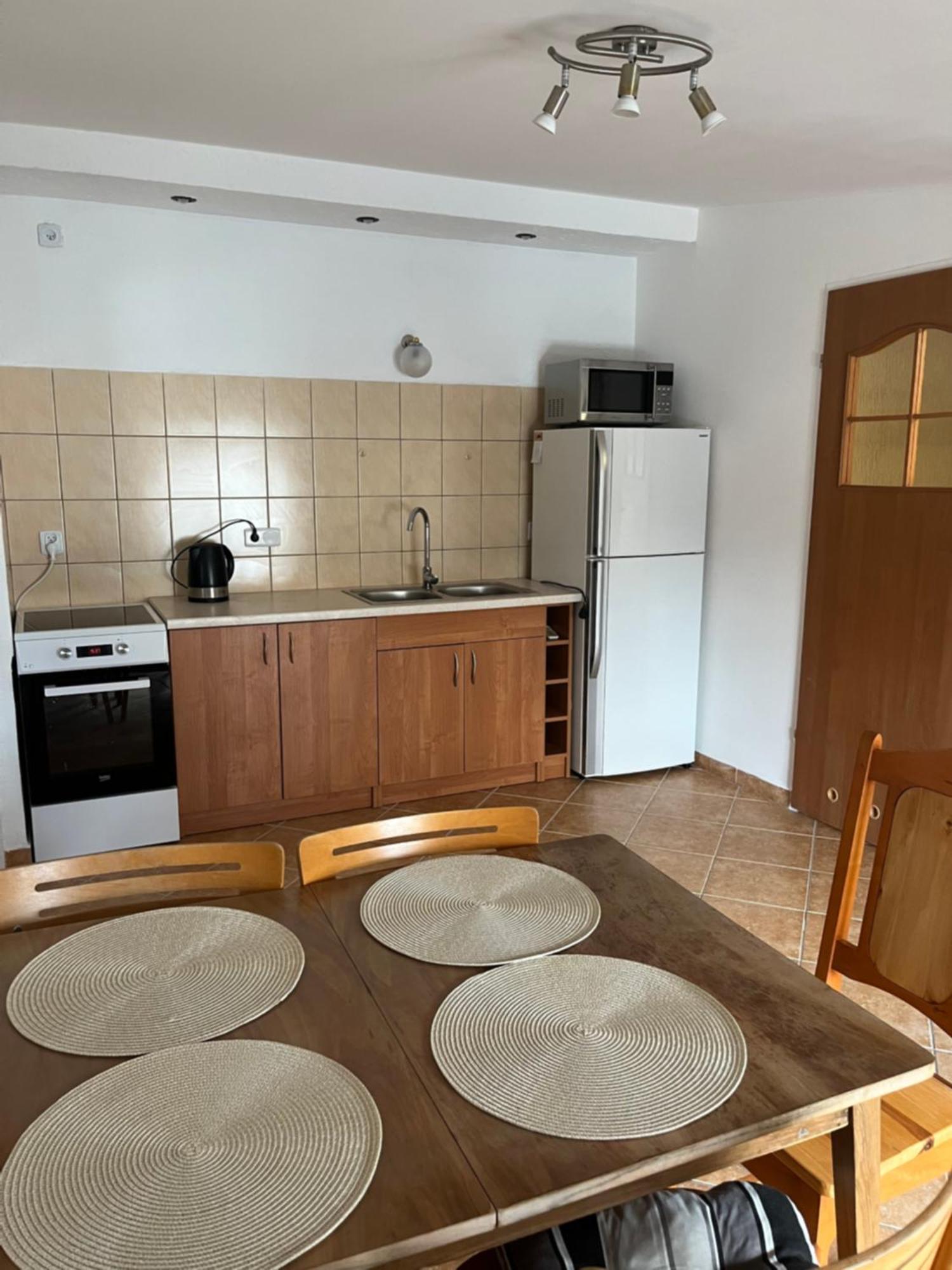 Studio Dwupokojowe Z Lazienka I Kuchnia Augustow Luaran gambar